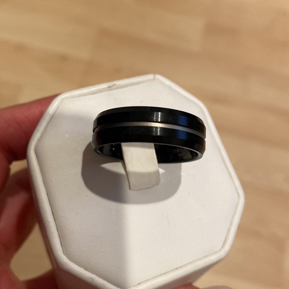 Black Tungsten Carbide 8 mm Flat Wedding Band Ring - Picture 6 of 16